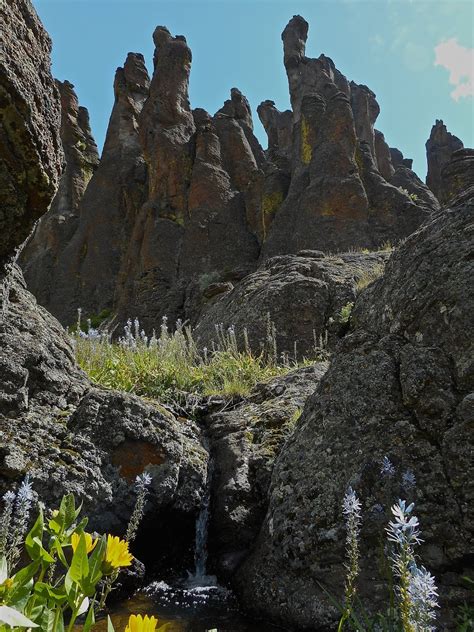 SOUTHERN IDAHO: GOODING CITY OF ROCKS