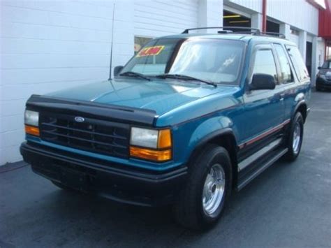 1993 Ford Explorer Sport Data, Info and Specs | GTCarLot.com