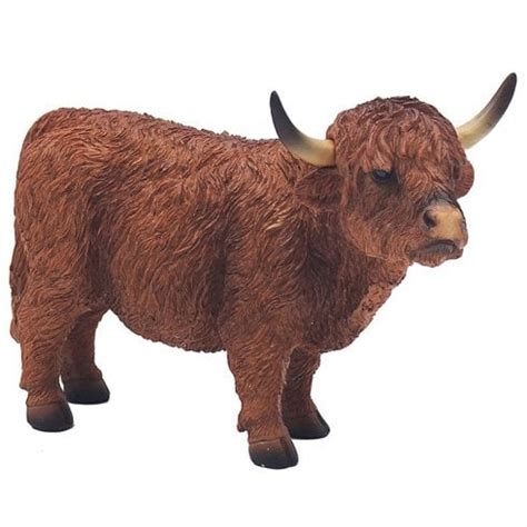 Leonardo Country Life Standing Highland Cow Figurine Medium