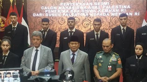 Foto Solidaritas Gaza Menhan Prabowo Terima 22 Kadet Palestina Yang