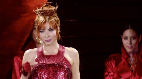 Mylène Farmer Pourvu qu elles soient douces Stade de France Live