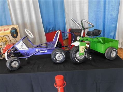 1970s Road Runner Pedal Car And Trike Carlisle Chrysler Na Flickr