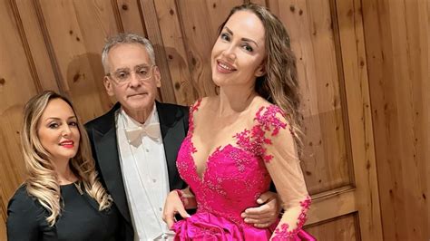 Wiener Opernball Traumrobe F R Million Rsgattin Ekaterina Mucha