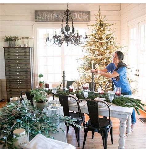 Fixer Upper Magnolia Christmas Decor Joanna Gaines Christmas