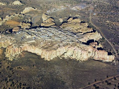 Acoma Pueblo: The Oldest Continuously Inhabited Settlement in The United States | Amusing Planet