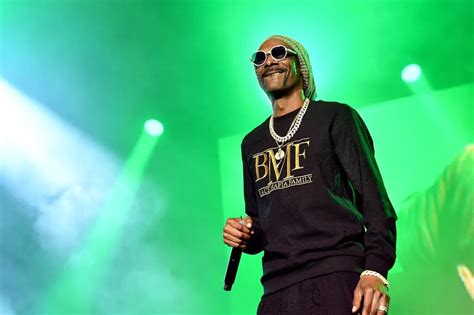 Snoop Dogg Compra Death Row Records