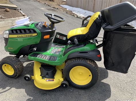 John Deere E170 48inch Deck Riding Lawn Mower With Bagger And Mulching