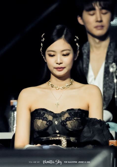 190105 33rd Golden Disc Awards Jennie Selebritas