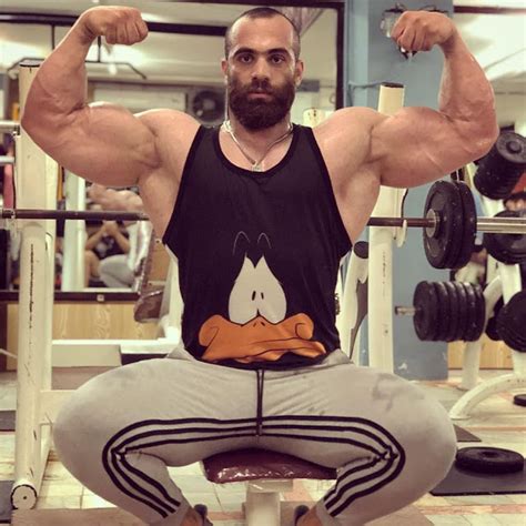 Muscle Lover The World Of Big Muscles Iranian Bodybuilder Hossein