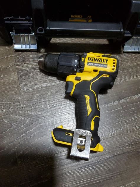 Dcd709d2 Dewalt 20v 20ah Brushless Super Powerful Hammer Drill Driver