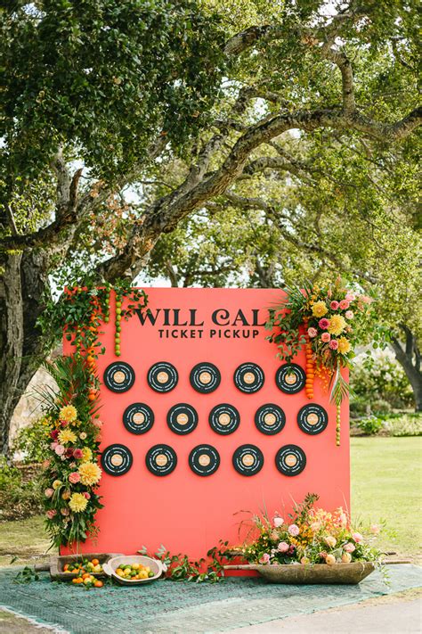 Unique Wedding Seating Chart And Escort Card Ideas Junebug Weddings