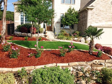 front-yard-landscaping-ideas-with-mulch - Blue Rock Landscape Materials