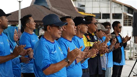 Para Pelajar Di Banjarmasin Unjuk Gigi Lewat Kejuaraan Drumband