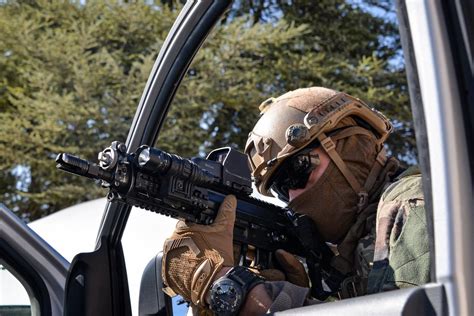 Life As A French Foreign Legionnaire A Day At The Shooting Range