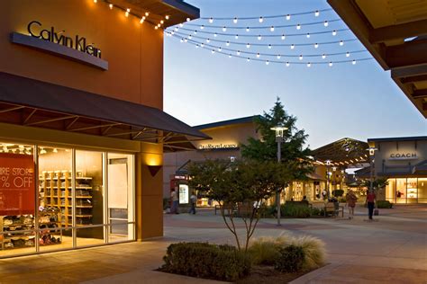 About Round Rock Premium Outlets®, Including Our Address, Phone Numbers ...