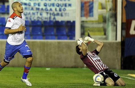 Jorge Baliño Y El Dudoso Penal Que Sancionó Para Tigre