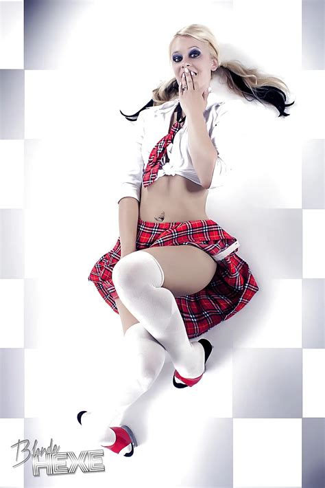 Blonde Hexe Nude Pics XHamster