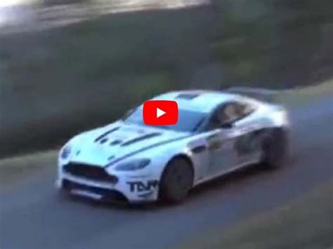 Peugeot Maxi Vs Aston Martin Vantage On Intrax Rallye Du Var