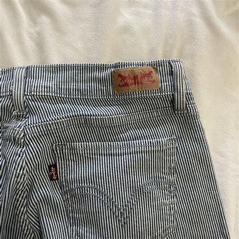 Levis Striped Skinny Low Rise Jeans W28l32 Depop