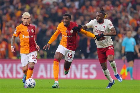 Hasil Galatasaray Vs Manchester United Skor 3 3 Bola Net