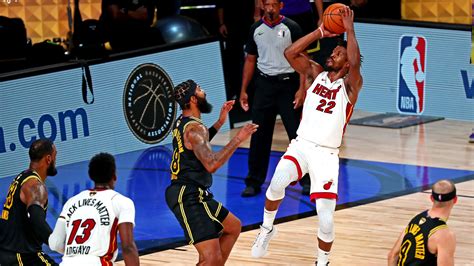 Nba Finals Heat Beat Lakers In Game 5 To Stave Off Elimination