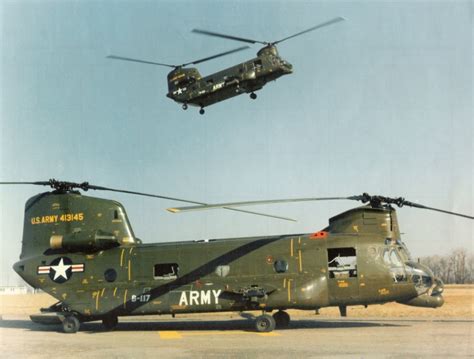 Boeing Vertol Ach A Chinook Boeing