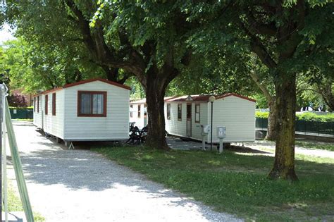 Camping Boschetto Holiday Campeggio A Maccagno Sul Lago Maggiore