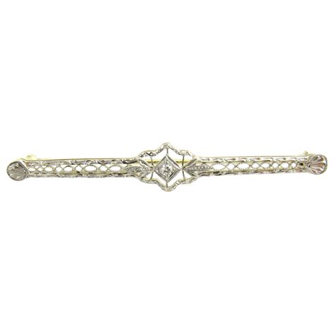 Broche Pi Ce Barre En Or Blanc Jaune Carats Et Diamants En Vente