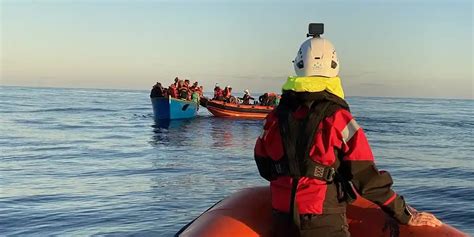 Спасение на море: немецкие спасатели подобрали 200 мигрантов