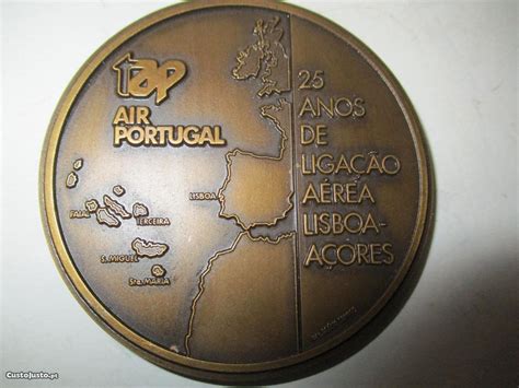 Medalha Tap Air Portugal Anos De Liga O A Rea Lisboa A Ores Of