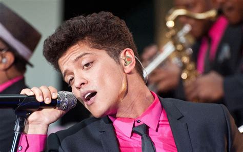 Bruno Mars - HD Wallpapers