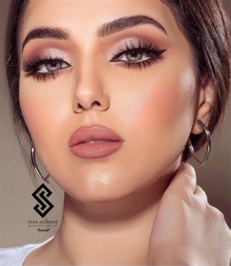 صور ميكب خفيف أفكار خلفية