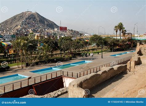 Parque La Muralla Lima Editorial Image Image Of City 173224745