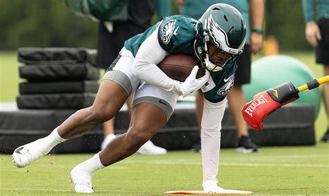 Eagles Miles Sanders Back At Practice After Long Layoff NBC Sports