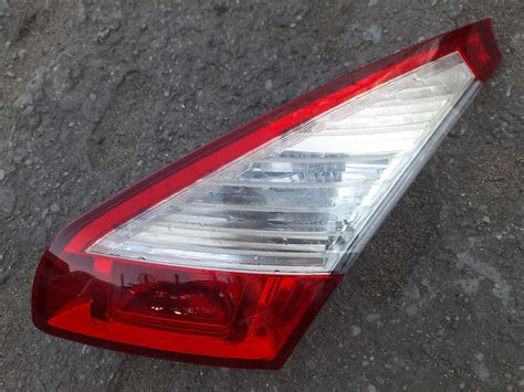 Renault Megane Iii Hb Lampa Prawa Ty Z Klapy Eu Shrot Pl