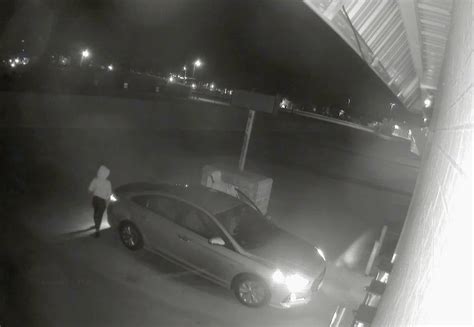 Wichita Falls Police Need Help Identifying Vehicle Burglary Suspe