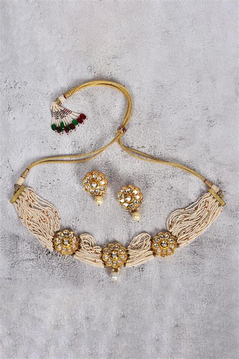 Buy Gold Plated Pearls Kundan Floral Choker Set By Zevar By Geeta