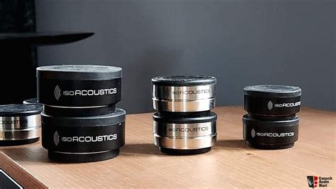 Isoacoustics Orea Bronze And Puck For Sale Canuck Audio Mart