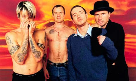 El título que enfureció a los Red Hot Chili Peppers Infobae