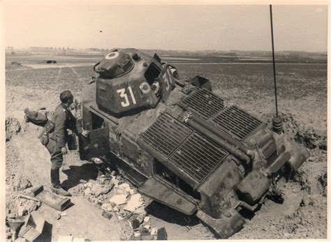 Kampf Frankreich Beute Panzer Char AMC Somua S35 Postimages