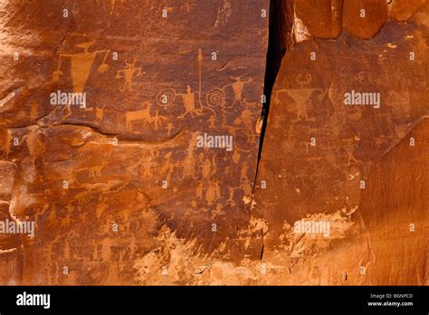 Anasazi Petroglyphs Canyonlands National Park Usa Stock Photo Alamy