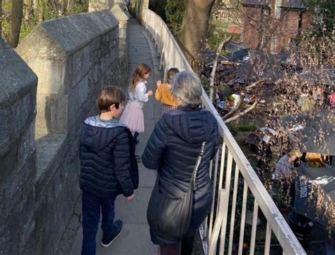 A Short Guide to the York City Walls