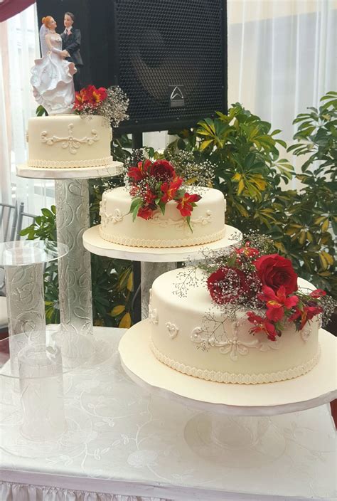 Torta De Bodas Bodascake Desserts Cake Food