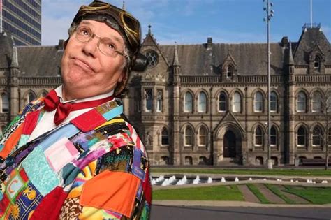 Controversial Comedian Roy Chubby Brown Set To Play Gig In Gateshead