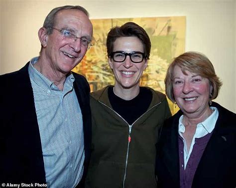 Rachel Maddow Wife, Partner, Age, Salary, Net Worth|peoplewithfame