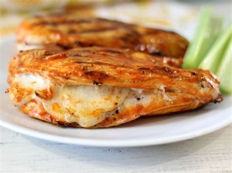 Grilled Cheesy Buffalo Chicken Pb P Design Recipe Spicy Chicken