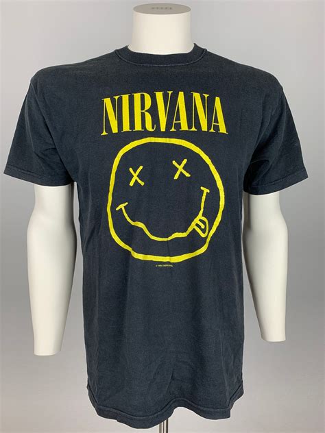 Nirvana 1992 T Shirt Vintage Smiley Face Flower Sniffin Kitty