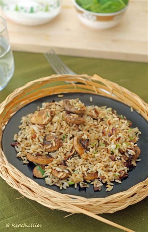 Quick Mushroom Fried Rice Redchillies