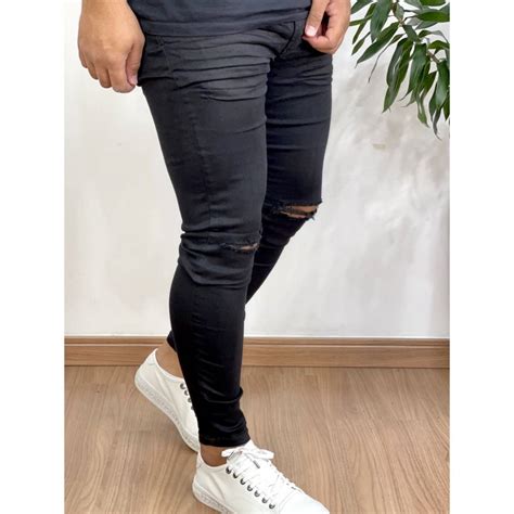 Calça Masculina Jeans Preta Lisa Rasgada No Joelho Modelagem Super