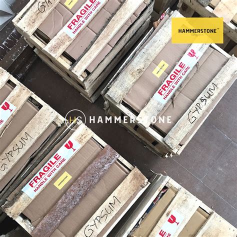 Jual TAMBAHAN PACKING PETI KAYU KHUSUS 3D WALL PANEL GYPSUM KARDUS PE